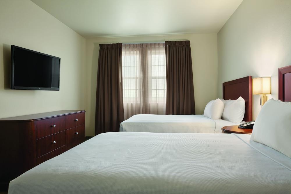 Hyatt House Minot- North Dakota Hotel Екстериор снимка
